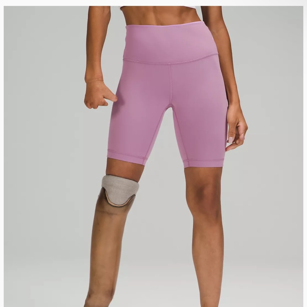 Lululemon Wunder Train High Rise Short 8”